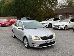 Silver Used 2014 Skoda Octavia Elegance Hatchback | £3,495