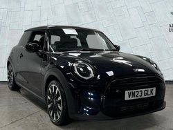 Black Used 2023 Mini Cooper Exclusive Hatchback | £22,450 (Fair price)