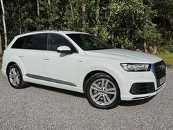 White Used 2016 Audi Q7 S-Line SUV | £23,995 (Fair price)