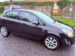 Black Used 2014 Vauxhall Corsa Excite Hatchback | £2,499 (Good price)
