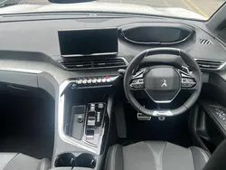 White Used 2024 Peugeot 5008 GT MPV | £27,003 (Fair price)