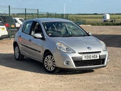 Silver Used 2010 Renault Clio II Hatchback | £1,290 (Good price)