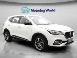 White Used 2022 MG HS Excite SUV | £12,750 (Fair price)
