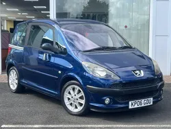 Blue Used 2006 Peugeot 1007 Sport Hatchback | £1,995