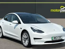 Pearl white multicoat Used 2021 Tesla Model 3 Standard Range Sedan | £16,000 (Good price)