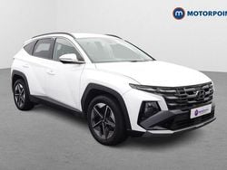 White Used 2025 Hyundai Tucson Premium SUV | £23,999 (A bit pricey)