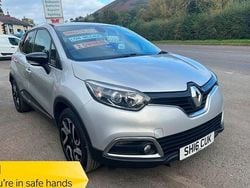 Silver Used 2016 Renault Captur Dynamique SUV | £5,995 (Fair price)