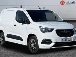 White Used 2022 Vauxhall Combo Sportive MPV | £9,850 (Fair price)