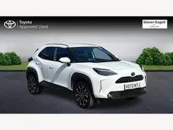 White Used 2022 Toyota Yaris Hybrid Design Hatchback | £21,362 (Expensive)