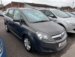 Grey Used 2013 Vauxhall Zafira MPV | £4,490 (A bit pricey)