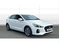 White Used 2018 Hyundai i30 SE Hatchback | £9,000 (Fair price)