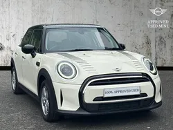 White Used 2021 Mini Cooper Classic Hatchback | £16,799 (Good price)