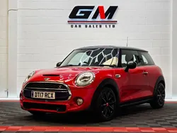 Red Used 2017 Mini Cooper S Hatch Hatchback | £9,495 (Fair price)