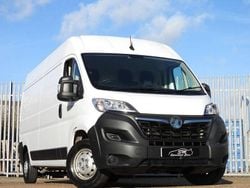 White Used 2022 Vauxhall Movano MPV | £13,490 (Super price)