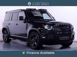 Black Used 2023 Land Rover Defender SE SUV | £56,000 (Good price)