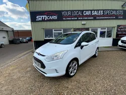 White Used 2014 Ford B-MAX Titanium X MPV | £5,850 (Fair price)