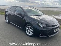 Black mica Used 2022 Suzuki Swace SZ-T Estate | £16,750 (Fair price)