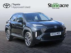 Black Used 2023 Toyota Yaris Cross Design SUV | £22,000 (Fair price)