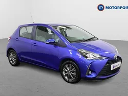 Blue Used 2019 Toyota Yaris Hatchback | £13,949 (Fair price)