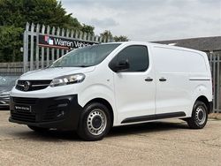 White Used 2022 Vauxhall Vivaro S Van | £7,195 (Good price)