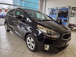 Black Used 2015 Kia Carens 2 MPV | £5,623 (Good price)