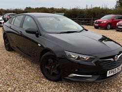 Used 2019 Vauxhall Insignia Design Edition | £3,195