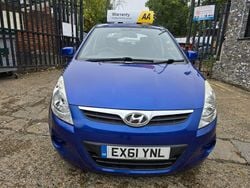Blue Used 2011 Hyundai i20 Comfort Hatchback | £4,500 (Fair price)