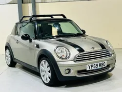 Silver Used 2009 Mini Cooper Hatch Hatchback | £2,000 (A bit pricey)