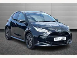 Eclipse black Used 2022 Toyota Yaris Hybrid Design Hatchback | £16,495 (Good price)