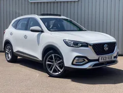 White Used 2021 MG HS Exclusive SUV | £16,000 (Fair price)