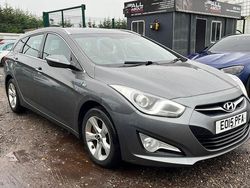 Silver Used 2015 Hyundai i40 Active Estate | £2,950 (Fair price)