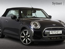Black Used 2023 Mini Cooper Exclusive Hatchback | £22,750 (Fair price)