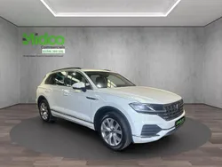 White Used 2022 VW Touareg SEL SUV | £26,995 (Super price)