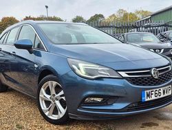 Blue Used 2016 Vauxhall Astra SRi Estate | £4,590 (Fair price)