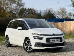 White Used 2016 Citroën Grand C4 Picasso Feel MPV | £9,995 (Fair price)