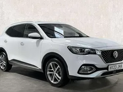 White Used 2022 MG HS Exclusive SUV | £17,990 (Fair price)