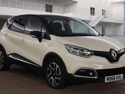 Cream/black Used 2016 Renault Captur Dynamique SUV | £7,800 (Fair price)