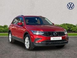 Red Used 2022 VW Tiguan Life SUV | £20,350 (Fair price)