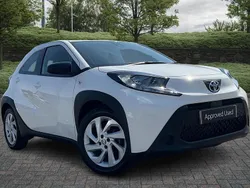 White Used 2022 Toyota Aygo PURE Hatchback | £11,761 (Fair price)