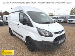 White Used 2015 Ford Transit Custom Van | £6,995 (Fair price)