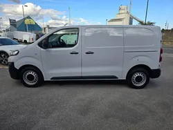 White Used 2023 Citroën Dispatch MPV | £14,995 (Good price)