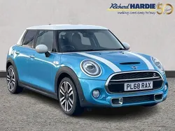 Blue Used 2018 Mini Cooper S Exclusive Hatchback | £14,499 (Fair price)