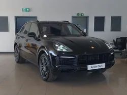 Black Used 2022 Porsche Cayenne Platinum Edition SUV | £54,898 (Fair price)