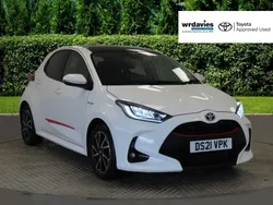 White Used 2021 Toyota Yaris Hybrid Design Hatchback | £13,995 (Fair price)