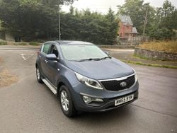 Blue Used 2016 Kia Sportage SUV | £5,995 (Fair price)