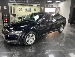Black Used 2016 Skoda Superb SE Hatchback | £10,999 (Fair price)