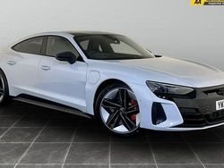 Used 2024 Audi RS e-tron GT Design Sedan | £55,995 (Good price)