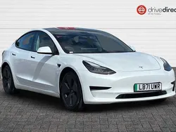 Multi coat pearl white Used 2021 Tesla Model 3 Standard Range Sedan | £16,900 (Fair price)