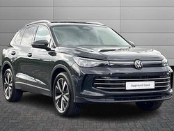 Urano grey Used 2025 VW Tiguan Elegance SUV | £34,990 (Expensive)