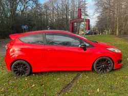 Red Used 2013 Ford Fiesta Zetec Hatchback | £2,999 (Expensive)